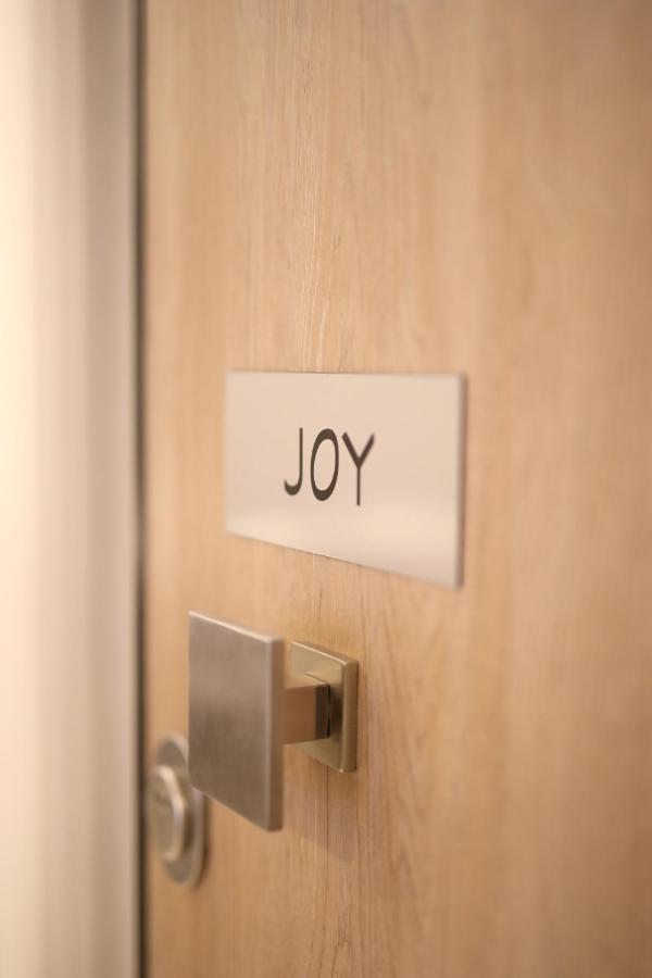 Joy Lifestyle Suite Atene Esterno foto